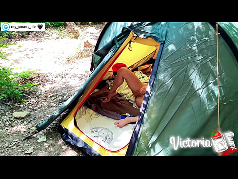 ❤️ Op kamera verfilm Passievolle ruk vreemdeling in 'n tent Mooi pornografie by ons af.cbddeluxe.top ❌️